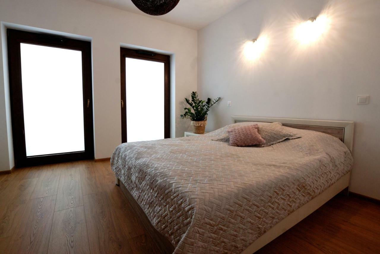 Apartamenty Pod Wieza Przemyśl Exteriör bild